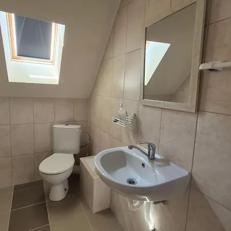 Alfa With Parking Gasthof