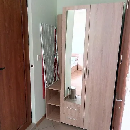 Gasthof Alfa With Parking Warna