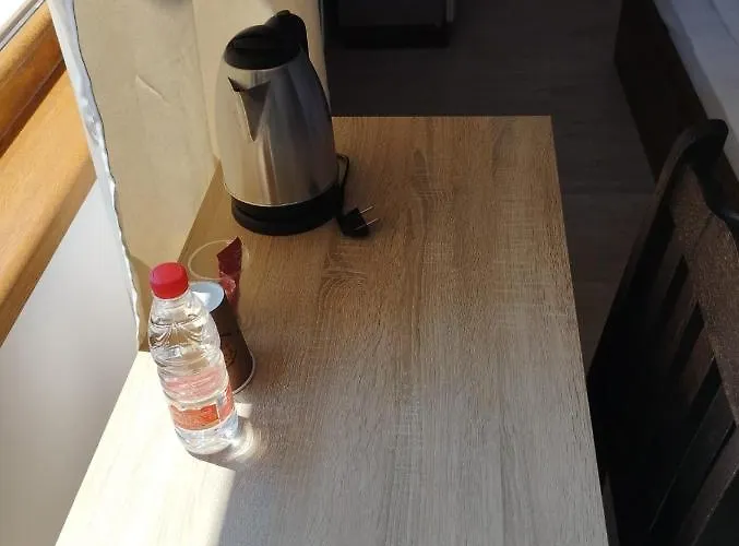 Pensiune Alfa With Parking