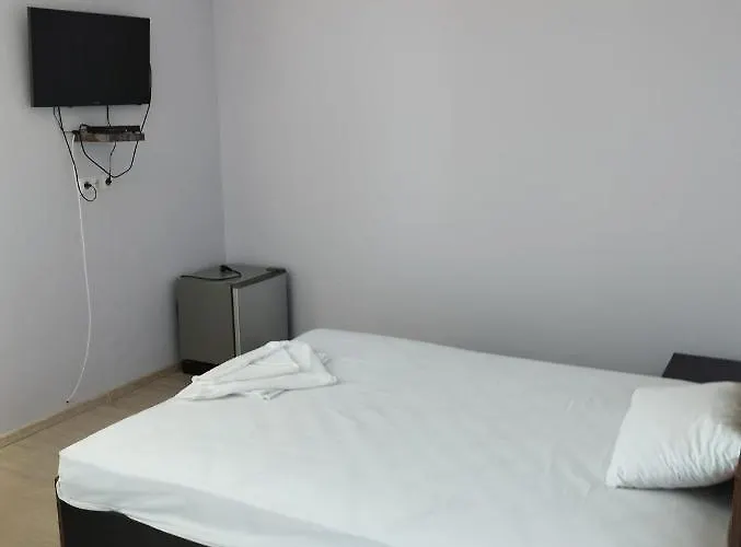 Gasthof Alfa With Parking