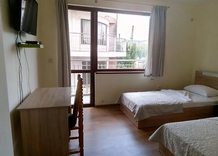 Alfa With Parking 3* Warna